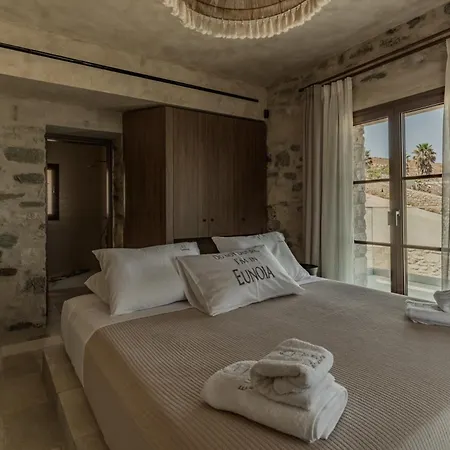 Eunoia Aparthotel