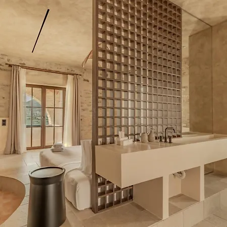 Aparthotel Eunoia 4*